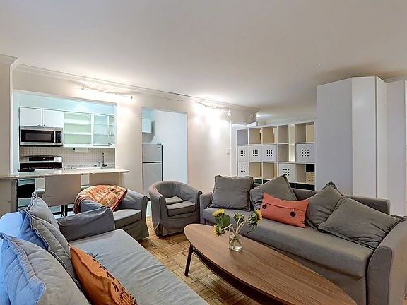 4th image of 116 Central Park S APT 5E