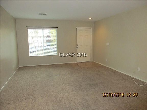 3rd image of 583 Primrose Hill Ave #0
