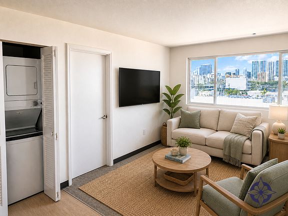 4th image of 2051 Young St #202