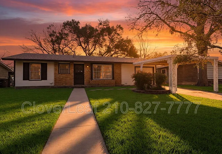 1006 Sumner Dr — Photo 1