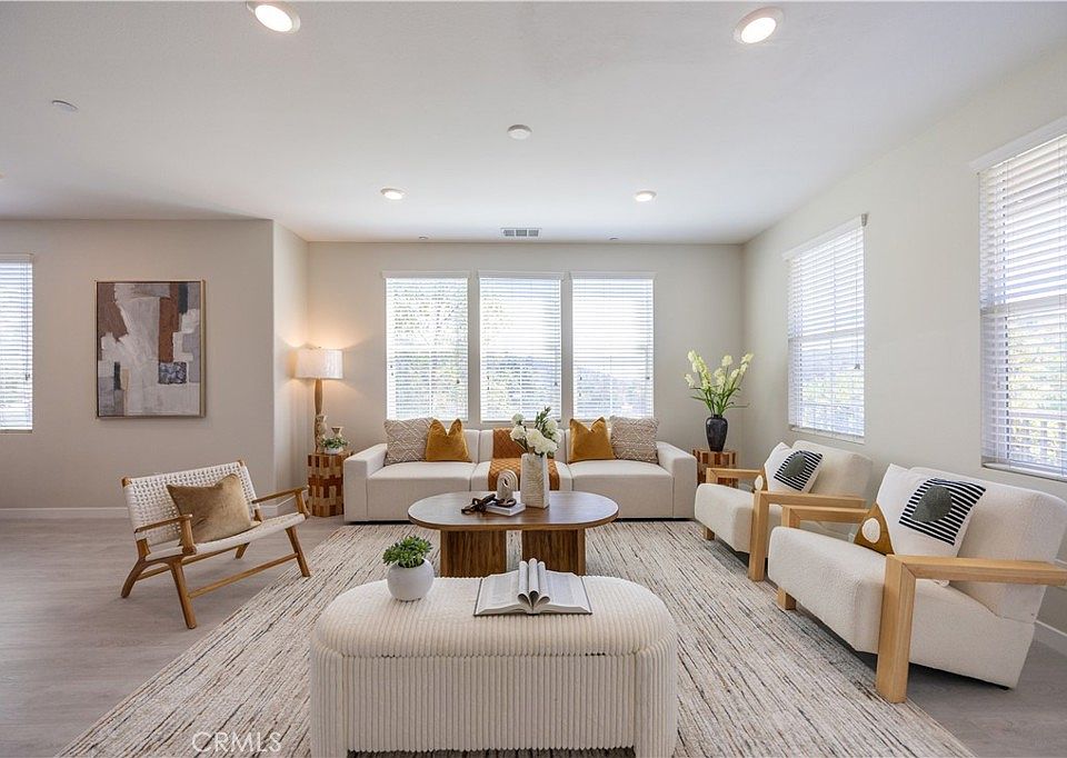 1st image of 3139 Marigold Cir