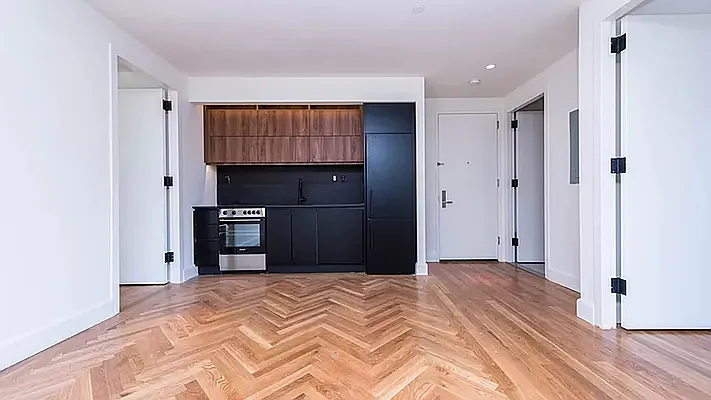 Rented by Nooklyn NYC LLC | media 7