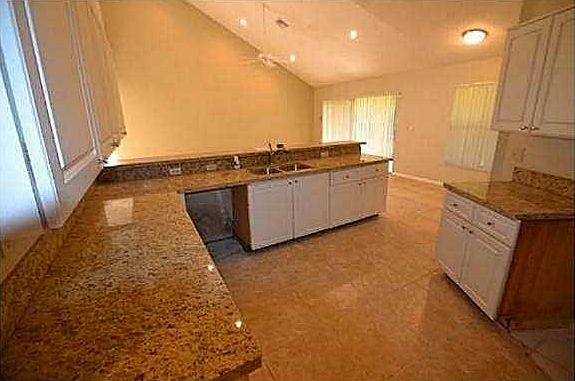 5th image of 5212 NW 51st St