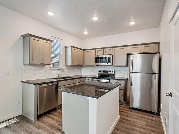 5th image of 6044 S Jessinia Ln