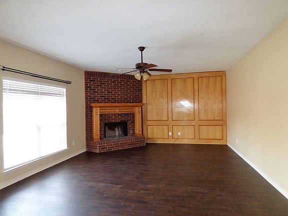 2nd image of 1509 Appalachian Dr