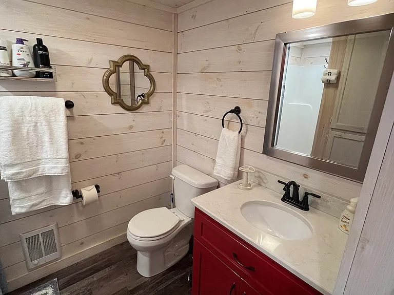 7 Eastlan Pl #2 — Photo 9