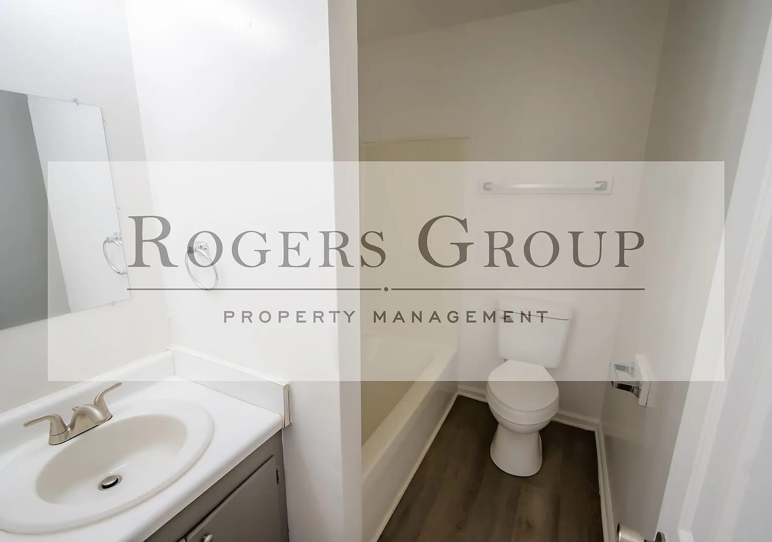 #450 - 109-111 Holly Ct Duplex — Photo 4