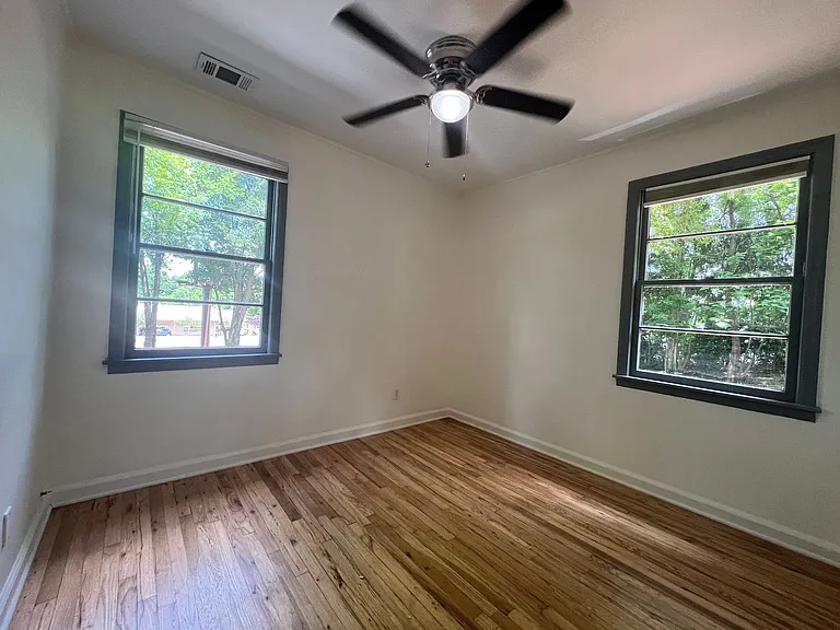 117 Johnson Dr — Photo 10