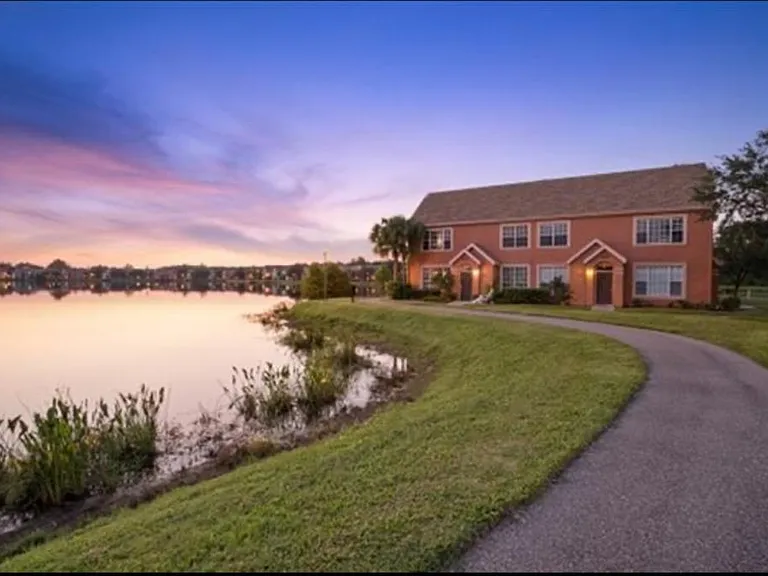 9080 Lake Chase Island Way — Photo 9