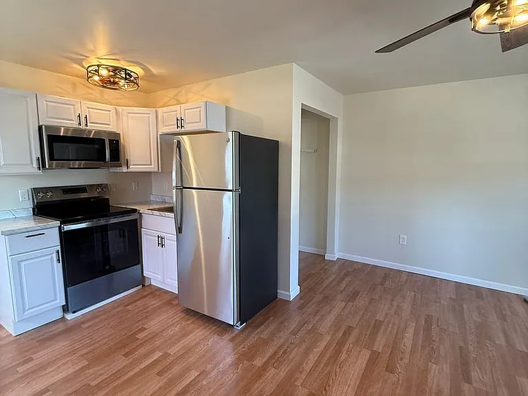 309 Main St #1 — Photo 11