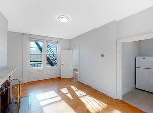 397 Beacon St APT 3R, Boston, MA 02116