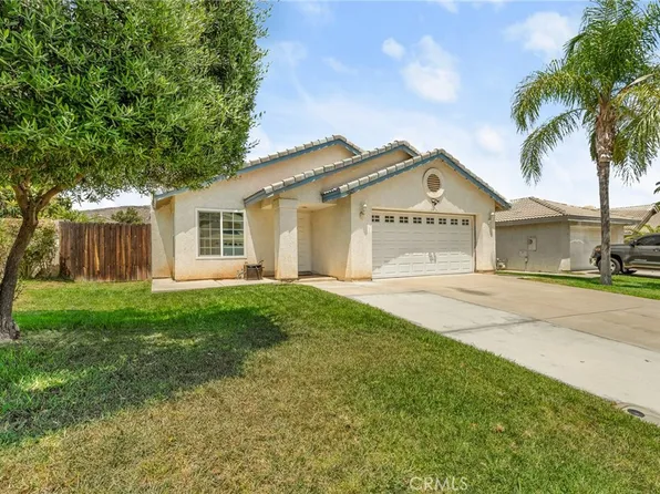 22792 Springdale Dr, Moreno Valley, CA 92557