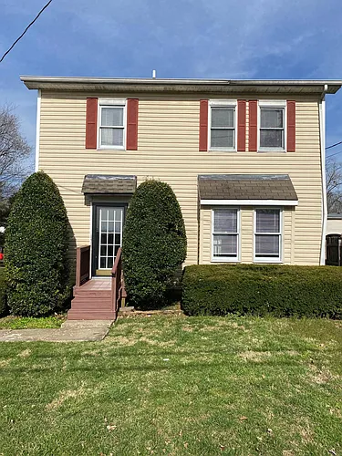 1703 Military Ave Photo 1