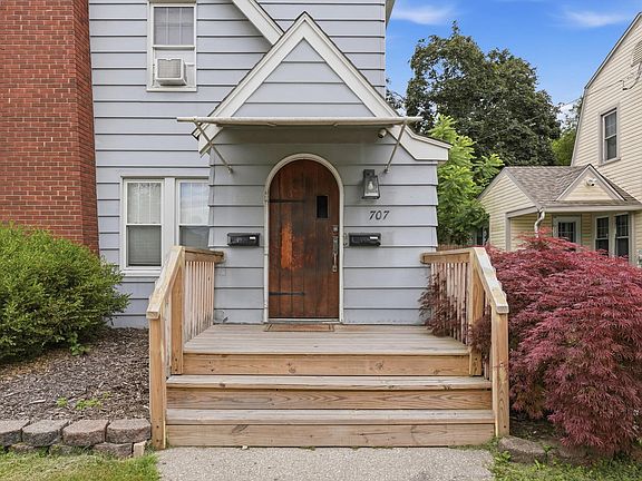 5th image of 707 Harrison St