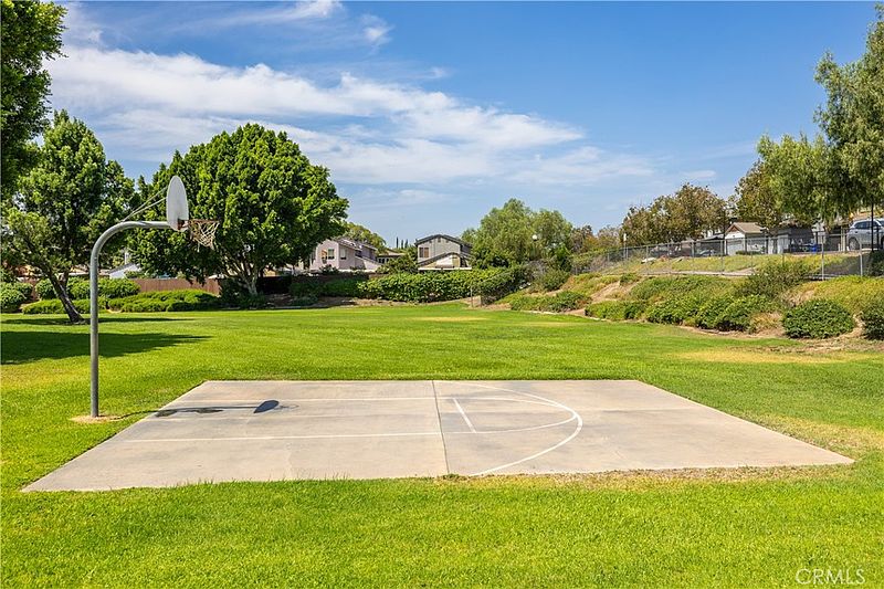 Listing photo 54 of 60