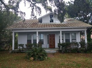 657 1st St, Cedar Key, FL 32625