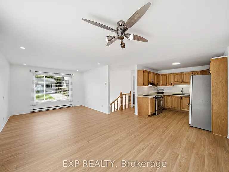 901 Morris St — Photo 14