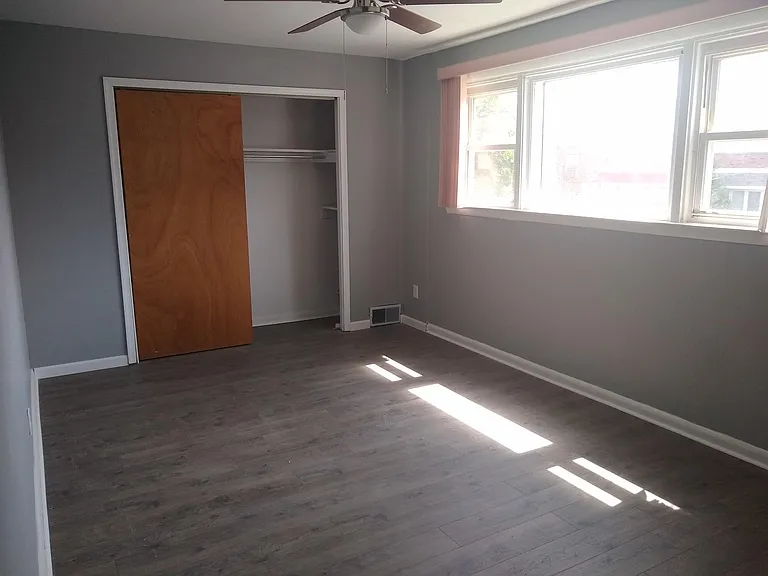 1811 Kendrick St — Photo 8
