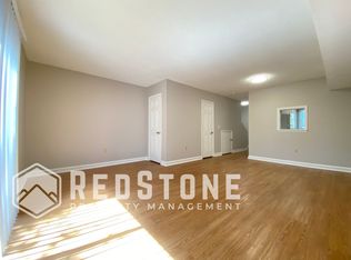 725 S Broad St #D, Burlington, NC 27215