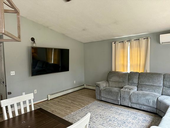 3rd image of 125 Fairview Drive