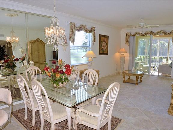 4th image of 10461 Washingtonia Palm Way APT 3421