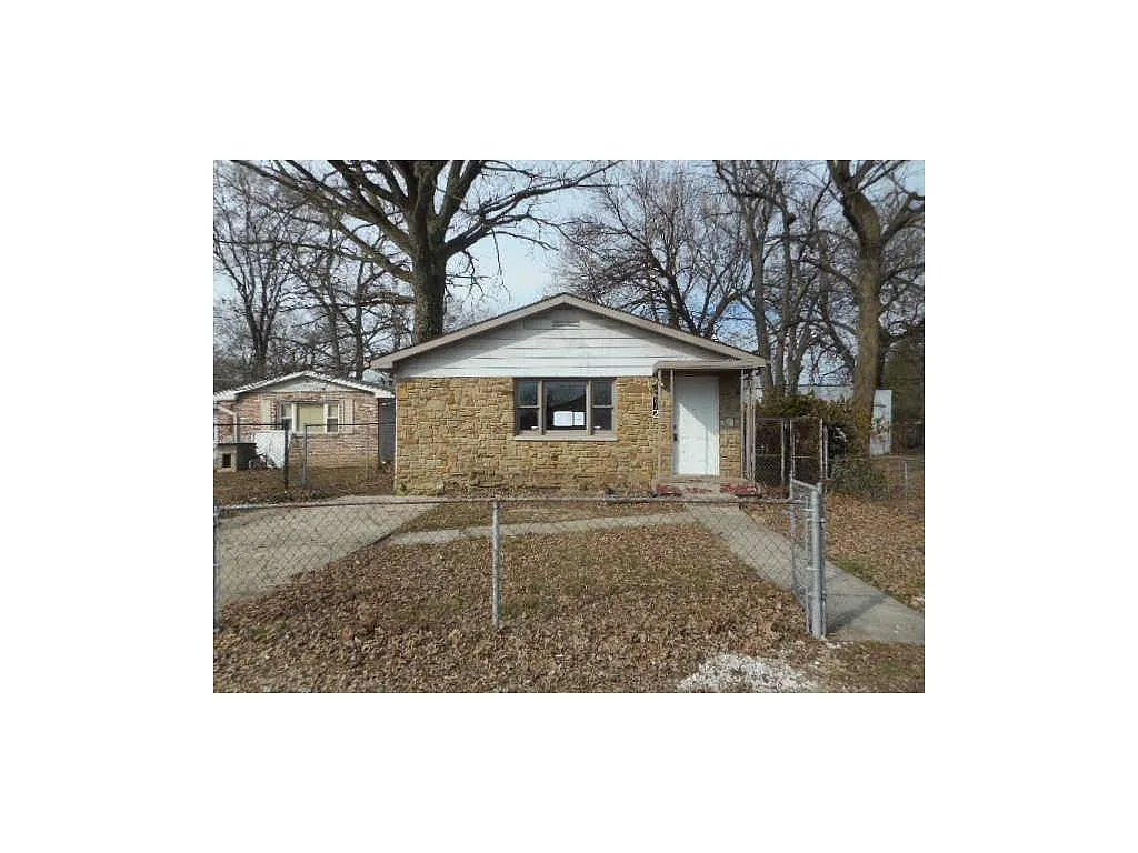 612 Manhattan Ave photo 1