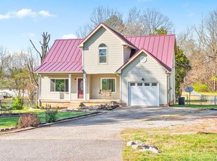 819 Hadley Rd, Clarksville, TN 37042