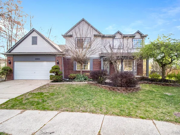 40882 Bluesprings St E, Canton, MI 48188