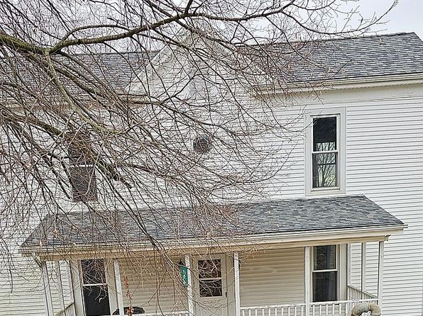 196 S 3rd St, Waynesville, OH 45068