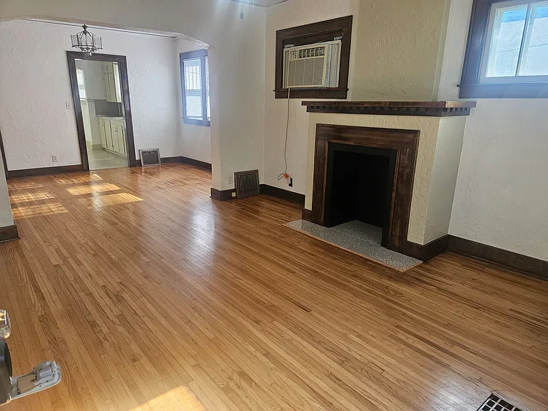 840 Fremont Ave — Photo 2
