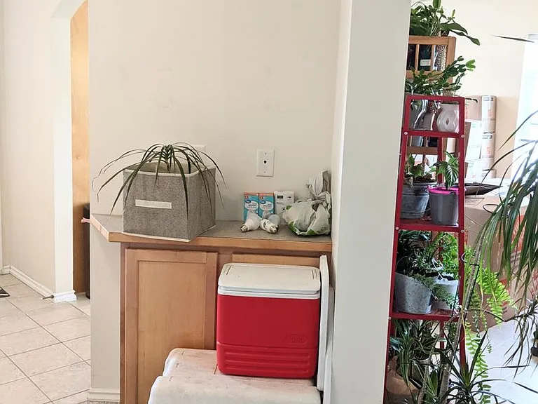 4160 Deemer Rd #201 — Photo 11