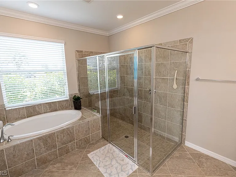 3650 Crimson Ln — Photo 17