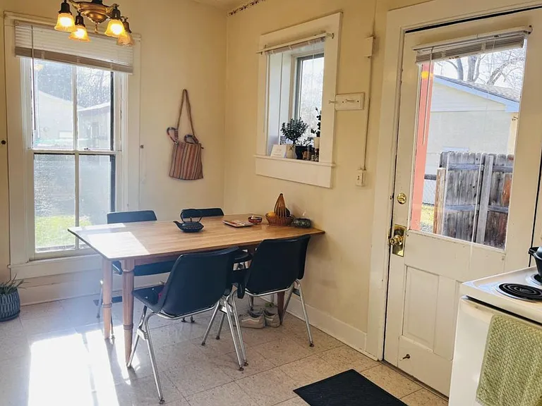 Breakfast nook