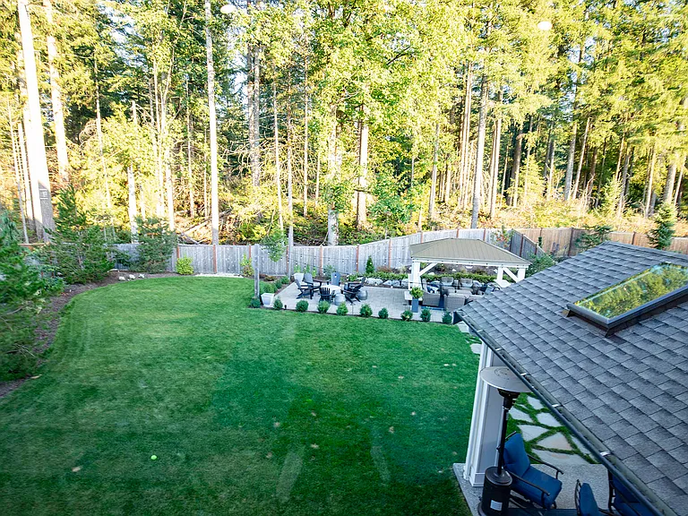 1498 Elk Run Pl SE — Photo 2
