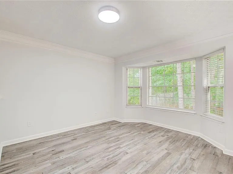 2470 Stonegate Dr NW — Photo 21