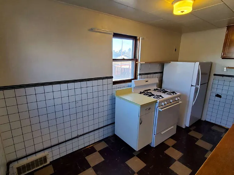 1802 Rumsey Ave #8 — Photo 3