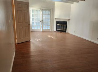 8401 Darby Ave #2, Northridge, CA 91325