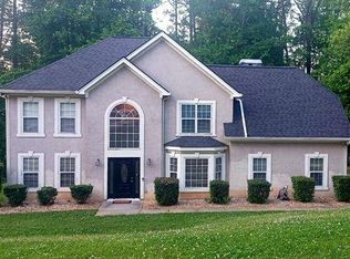 719 Sir Charles Dr, Fairburn, GA 30213