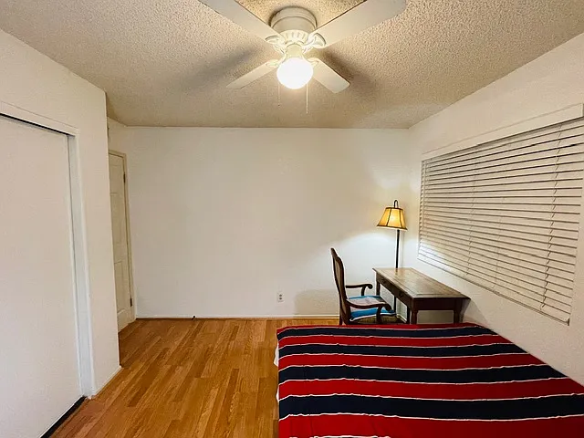 2313 Orchard Ln — Photo 3