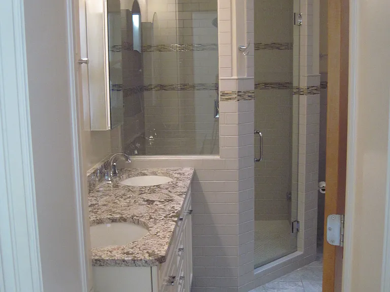 2146 Glenarm Pl — Photo 5