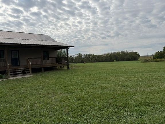 3rd image of 931 Garner Rd