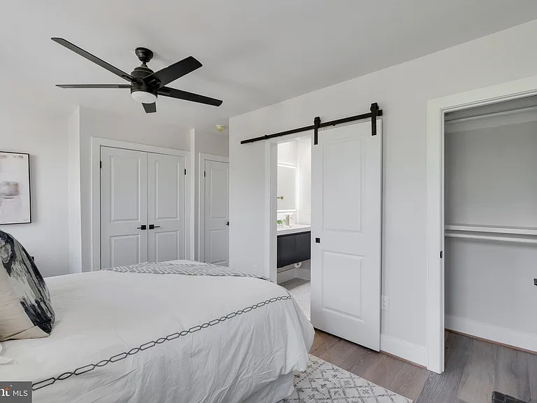 1323 Childress St NE — Photo 19