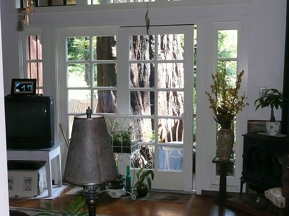 4th image of 89 Redwood Dr