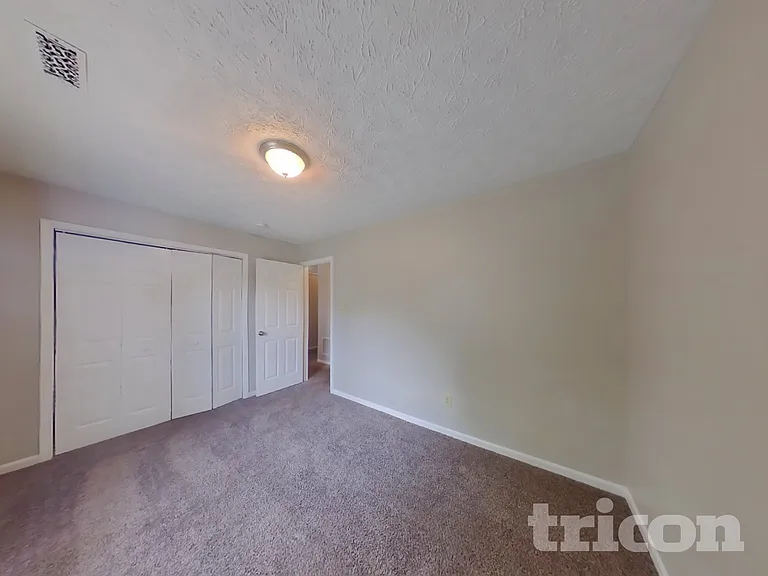 2607 Cooper Pointe Cir — Photo 10