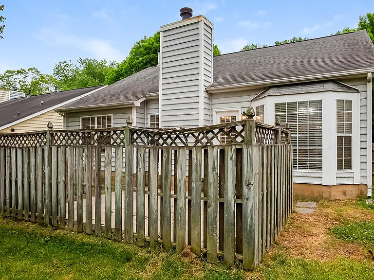 10342 Battle Ct — Photo 16