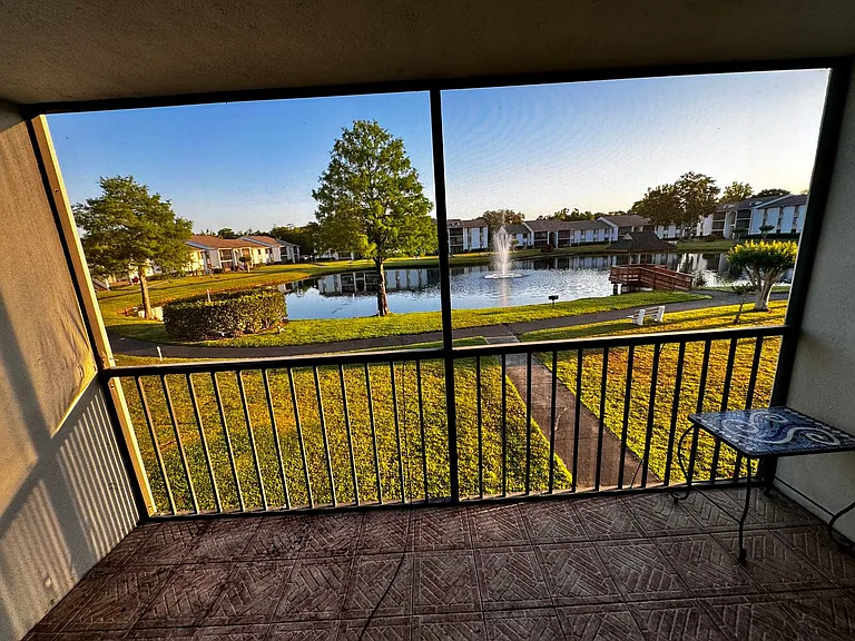 8205 Sun Spring Cir #72 — Photo 8