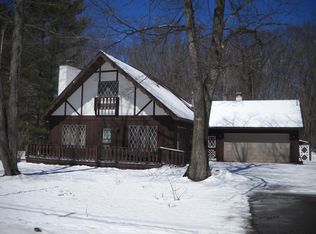 3360 Cobb Rd, Lewiston, MI 49756