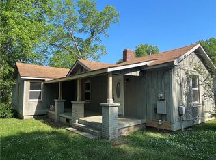 311 Flushing St, Burlington, NC 27215