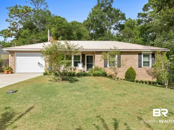 1277 Rio Cir, Lillian, AL 36549