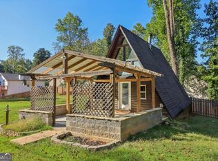 9025 Belaire St, Gainesville, GA 30506